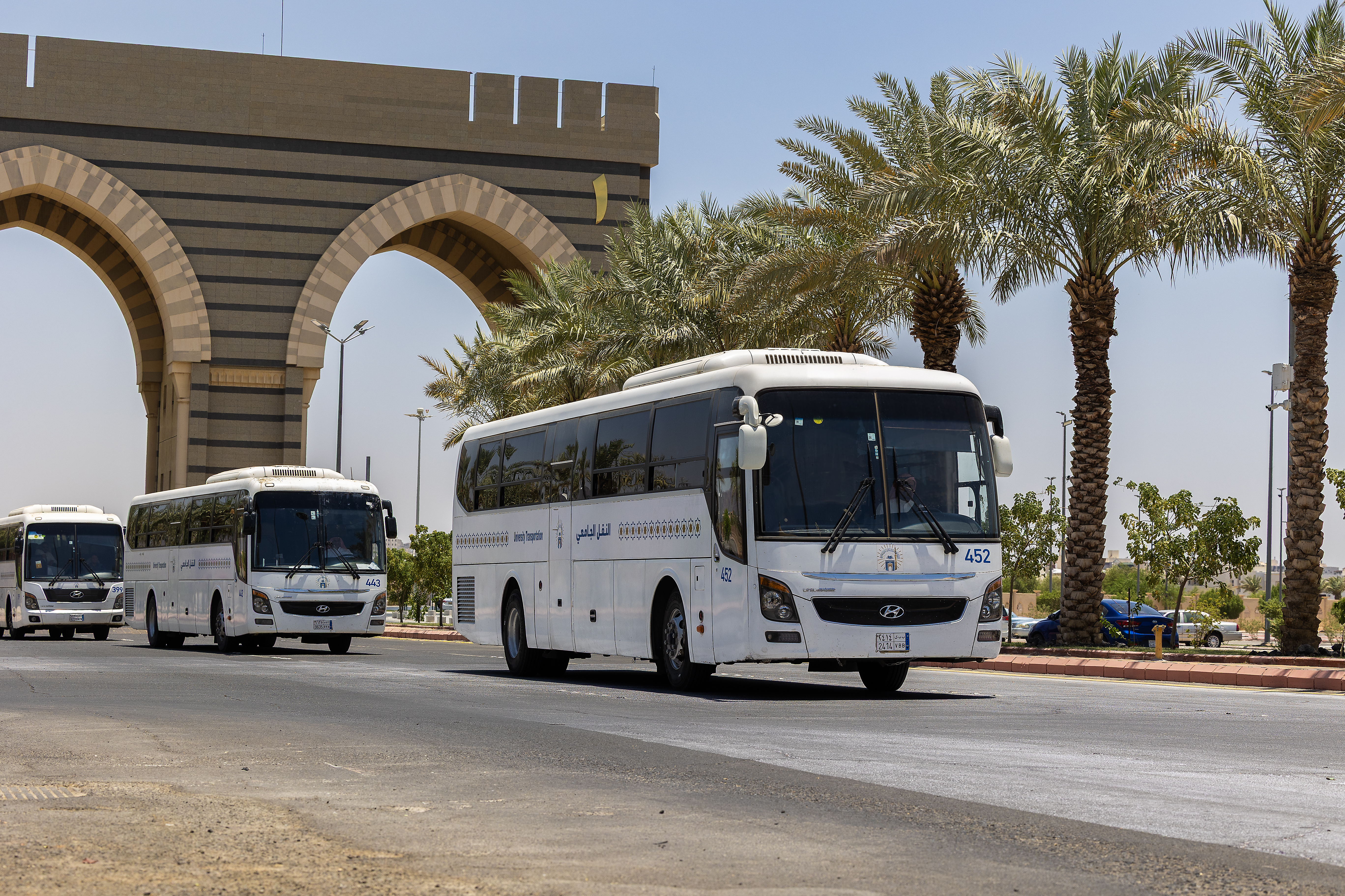 النقل الجامعي في الجامعة الإسلامية...أكثر من 35 ألف رحلة تعزز جودة الحياة الجامعية